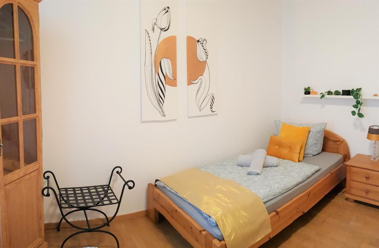 Elena Flat Tulpe Duisburg Zentrum Zewnętrze zdjęcie