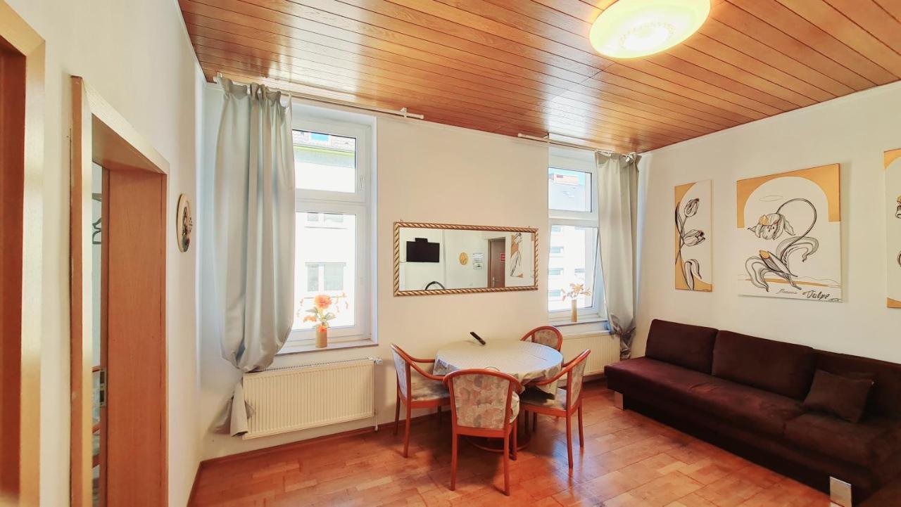 Elena Flat Tulpe Duisburg Zentrum Zewnętrze zdjęcie